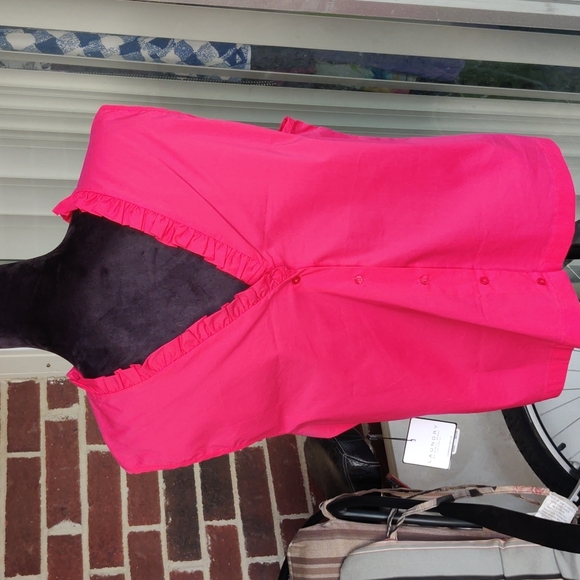 Laundry by Shelli Segal 💕 magenta ruffle accent blouse - Picture 5 of 11